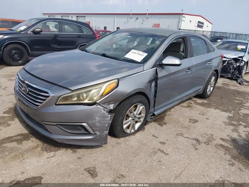 2016 HYUNDAI SONATA SE