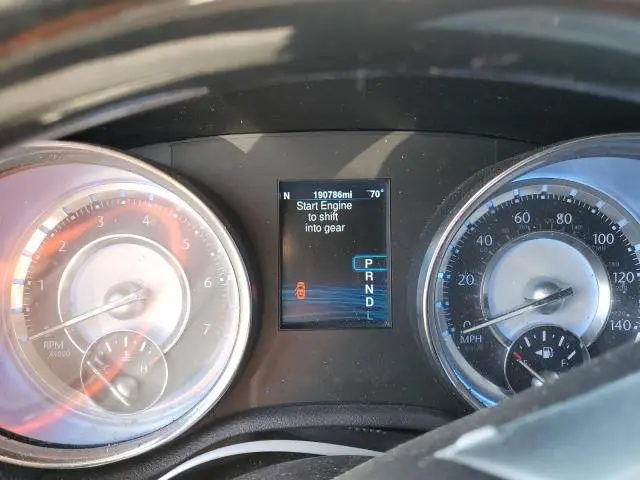 2013 CHRYSLER 300C   