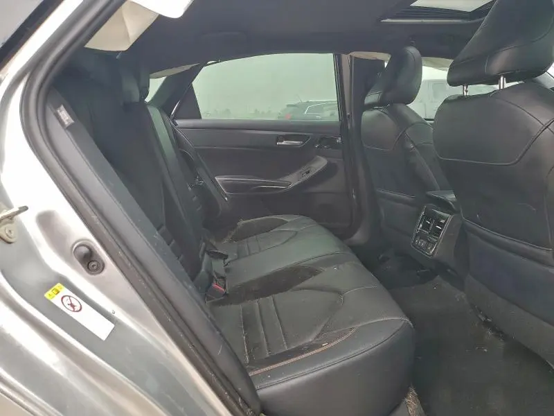 2019 TOYOTA AVALON XLE  