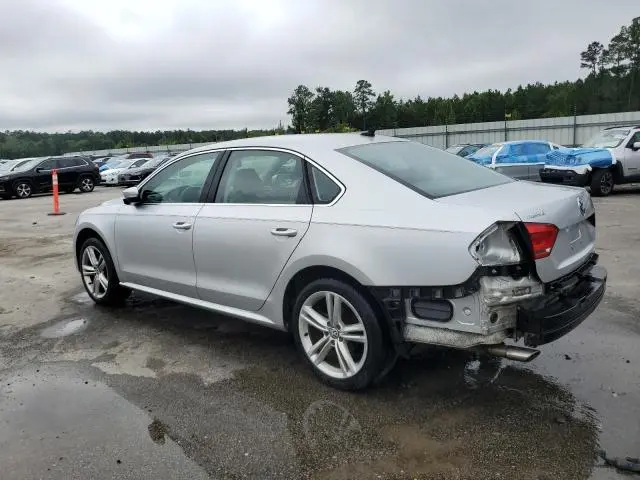 2014 VOLKSWAGEN PASSAT SE  