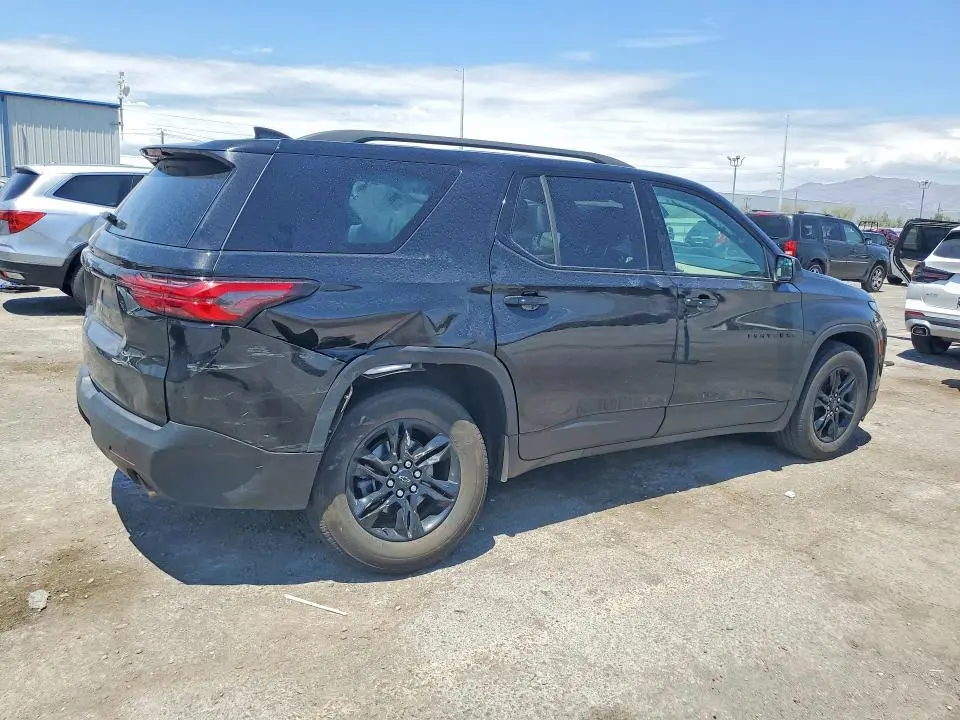 2022 CHEVROLET TRAVERSE LS  