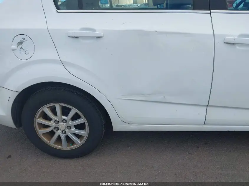 2017 CHEVROLET SONIC LT AUTO