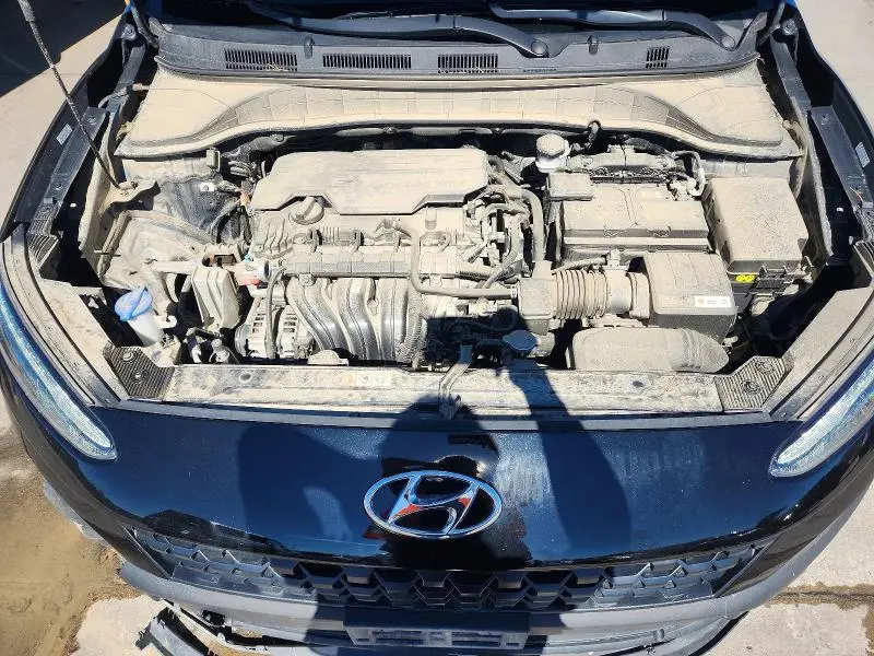 2023 HYUNDAI KONA SE  
