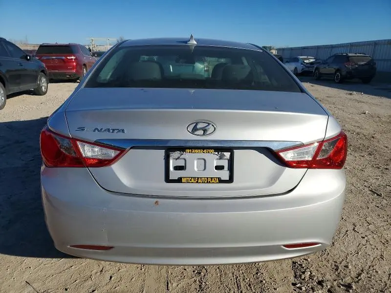 2011 HYUNDAI SONATA GLS  