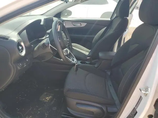 2024 KIA FORTE LX  