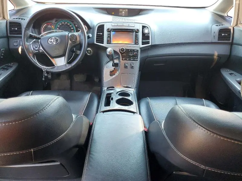 2013 TOYOTA VENZA LE  