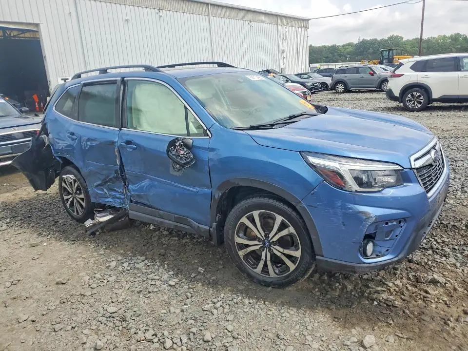 2021 SUBARU FORESTER LIMITED  