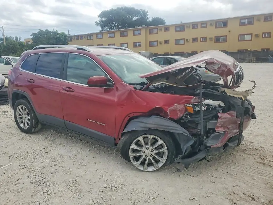 2019 JEEP CHEROKEE LATITUDE  