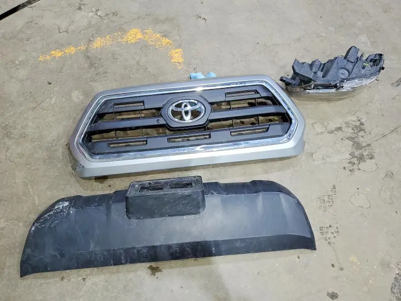 2017 TOYOTA TACOMA DOUBLE CAB  