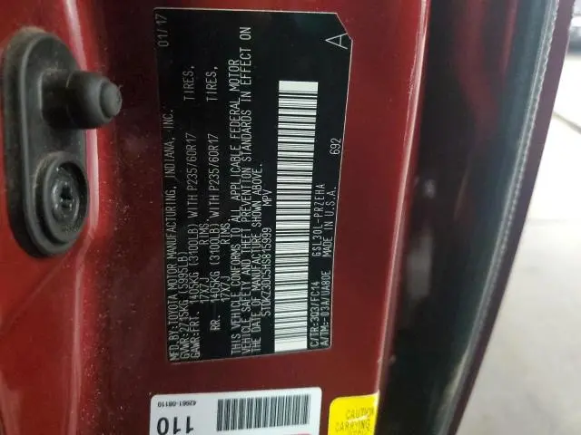 2017 TOYOTA SIENNA LE  