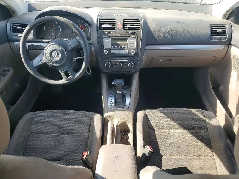 2010 VOLKSWAGEN JETTA S  