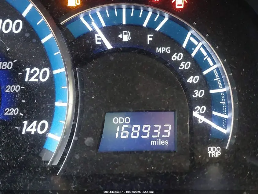 2013 TOYOTA CAMRY HYBRID XLE