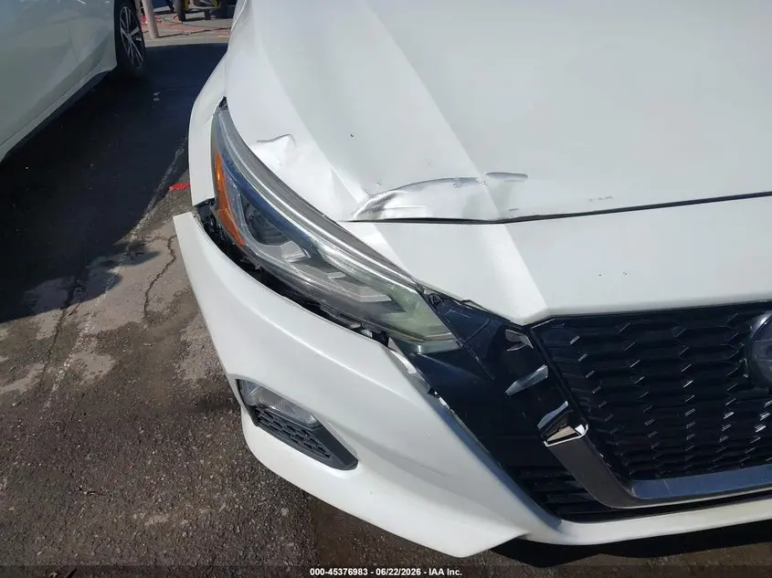 2019 NISSAN ALTIMA 2.5 SR
