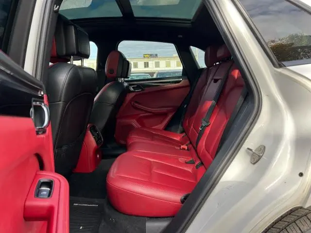 2016 PORSCHE MACAN S  