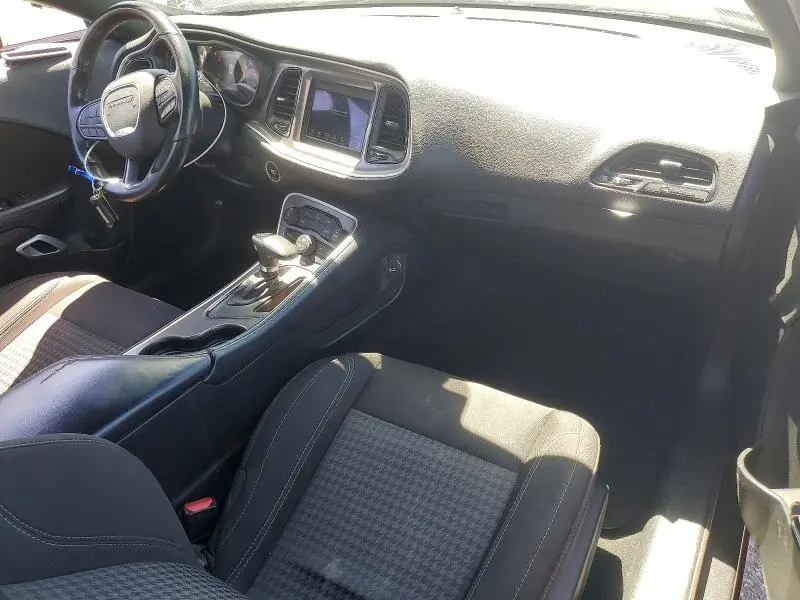 2021 DODGE CHALLENGER SXT  