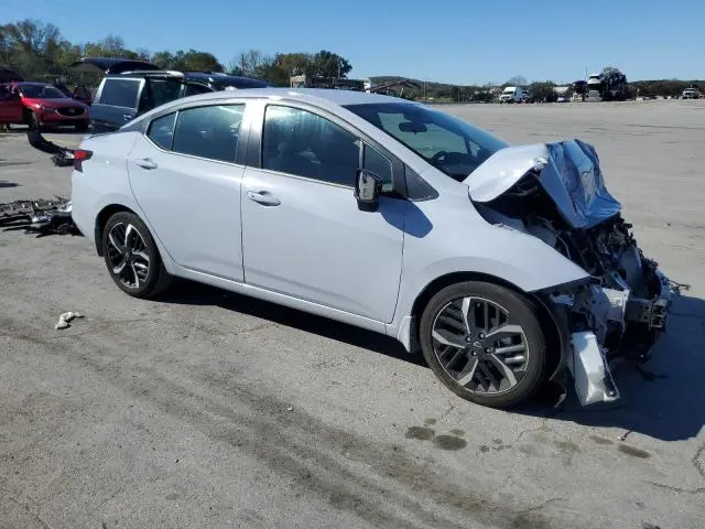 2024 NISSAN VERSA SR  