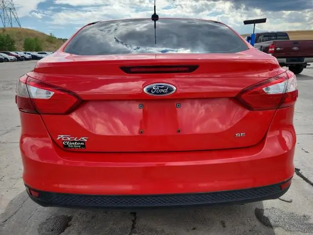 2012 FORD FOCUS SE  