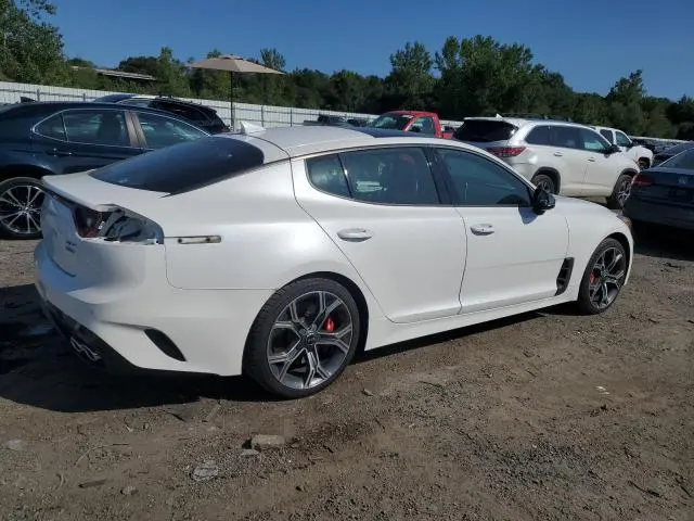 2020 KIA STINGER GT2  