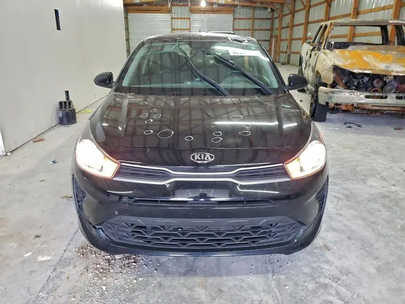 2021 KIA RIO LX  