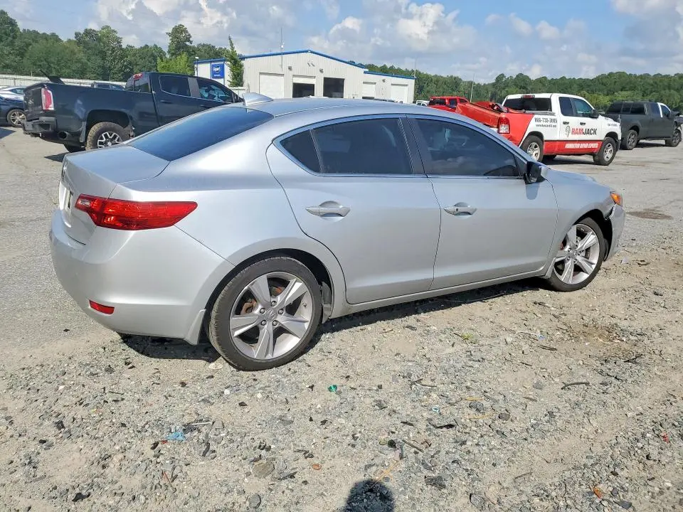 2015 ACURA ILX 20  