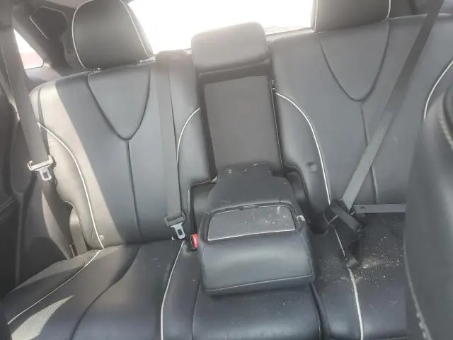 2014 TOYOTA VENZA LE  