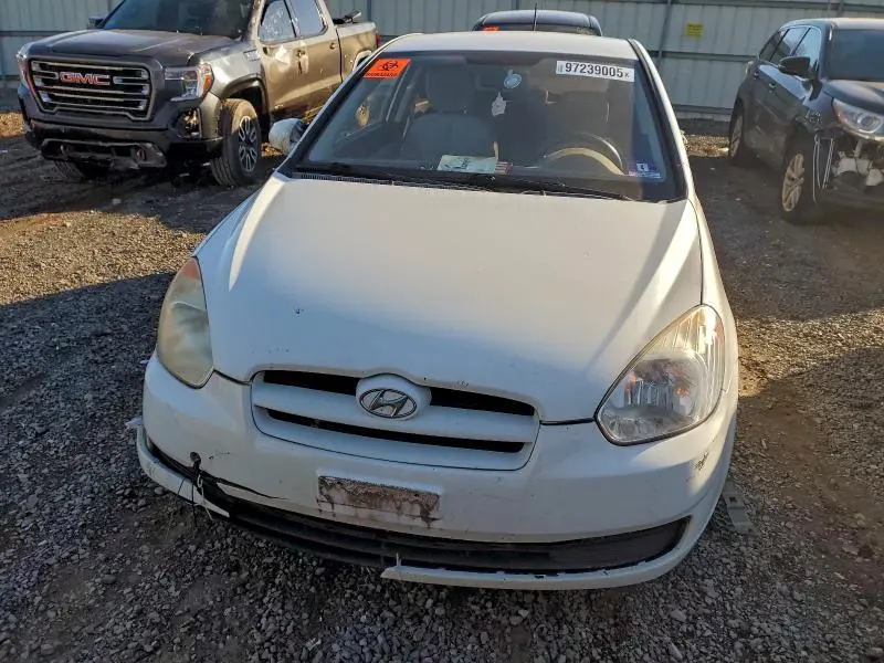 2011 HYUNDAI ACCENT GL  