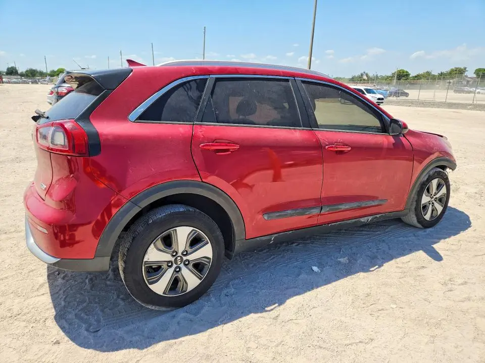 2018 KIA NIRO LX  