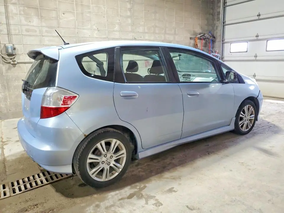 2010 HONDA FIT SPORT  