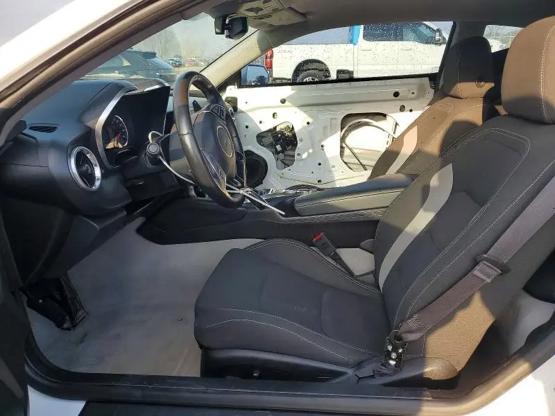 2016 CHEVROLET CAMARO LT  