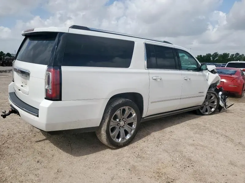 2017 GMC YUKON XL DENALI  