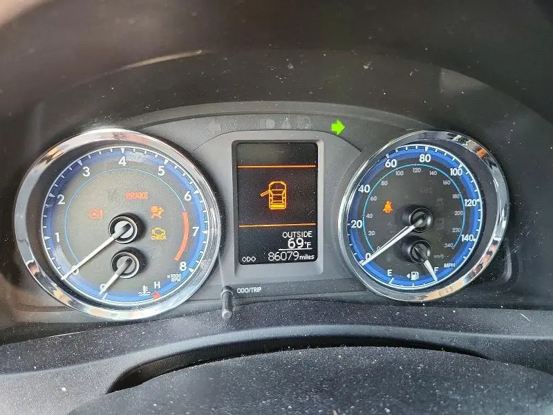 2019 TOYOTA COROLLA   