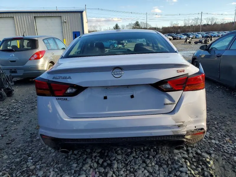 2024 NISSAN ALTIMA 2.0 SR  