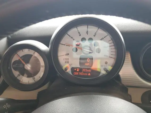2011 MINI COOPER   
