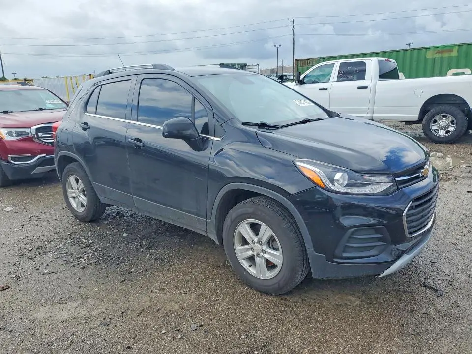 2017 CHEVROLET TRAX 1LT  