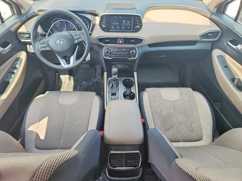2020 HYUNDAI SANTA FE SE  