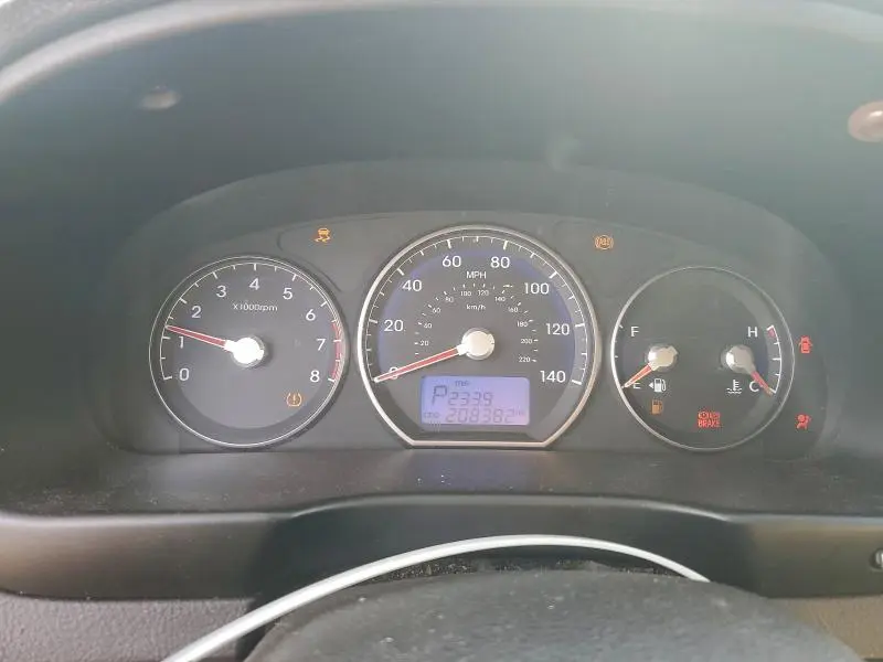 2010 HYUNDAI SANTA FE GLS  