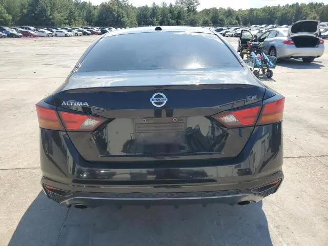 2019 NISSAN ALTIMA SR