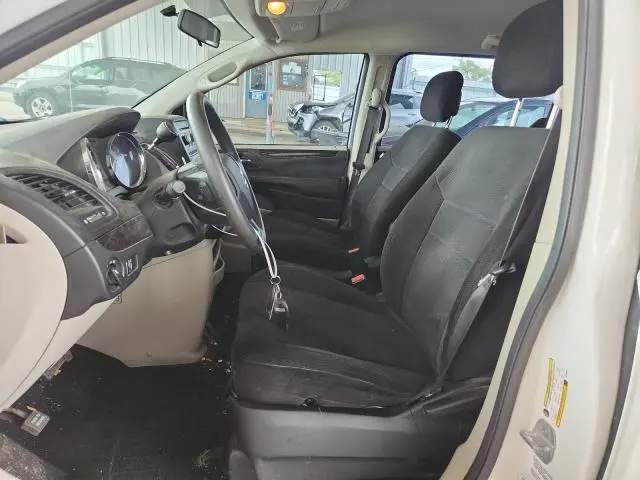 2013 DODGE GRAND CARAVAN SE  