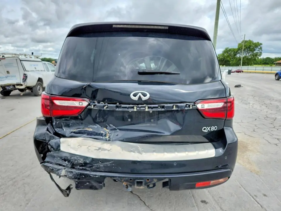 2020 INFINITI QX80 LUXE  