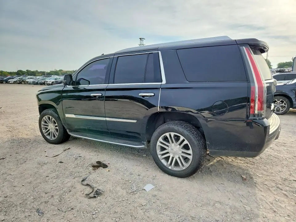2017 CADILLAC ESCALADE   