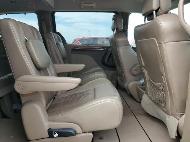 2013 CHRYSLER TOWN & COUNTRY LIMITED  
