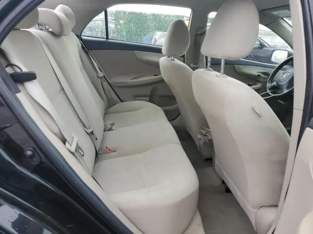 2013 TOYOTA COROLLA BASE  