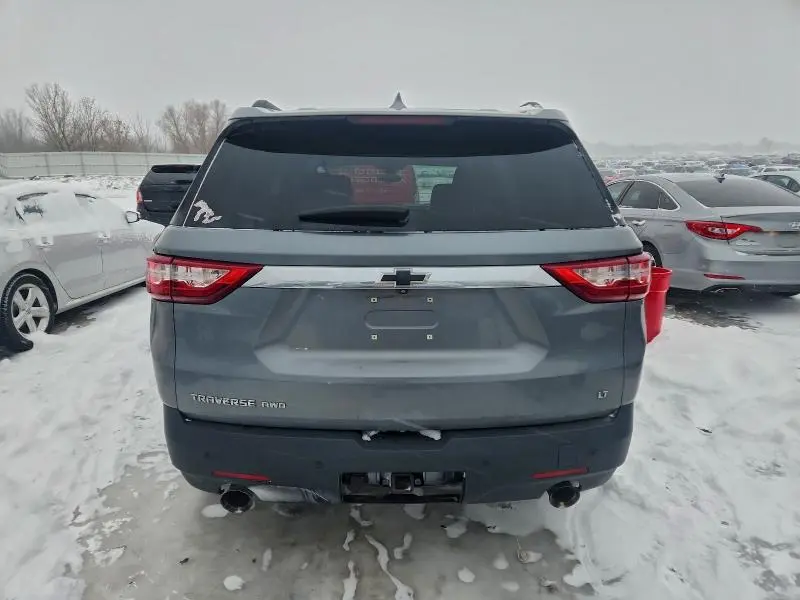 2021 CHEVROLET TRAVERSE LT  