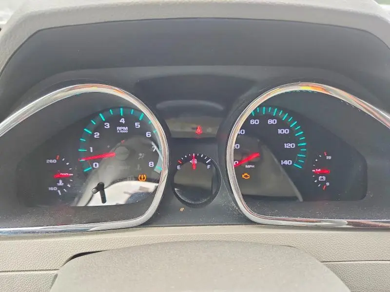 2012 CHEVROLET TRAVERSE LS  