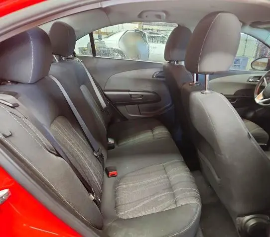 2017 CHEVROLET SONIC LT  