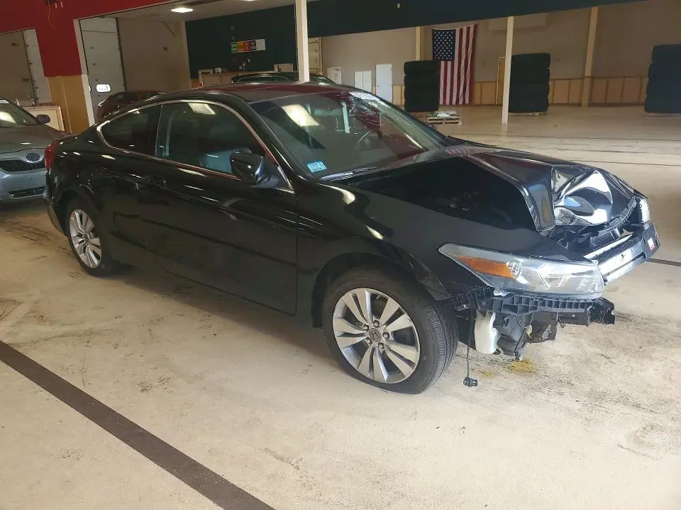 2011 HONDA ACCORD EXL  