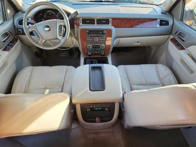 2013 CHEVROLET SUBURBAN C1500 LT  