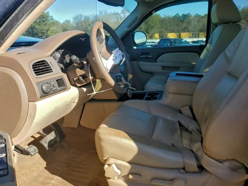 2013 CHEVROLET AVALANCHE LT  