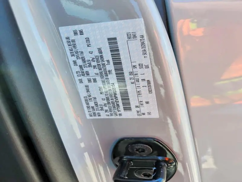 2023 FORD F150 LIGHTNING PRO  