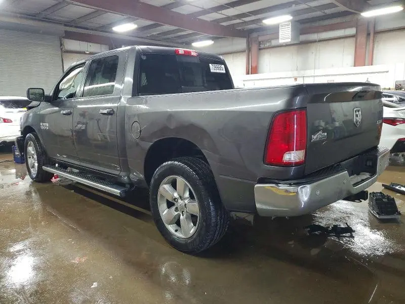 2018 RAM 1500 SLT  